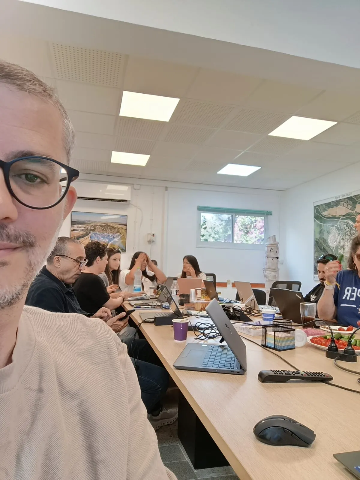 לימוד בינה מלאכותית מעשי — תרגול אישי על מחשב נייד